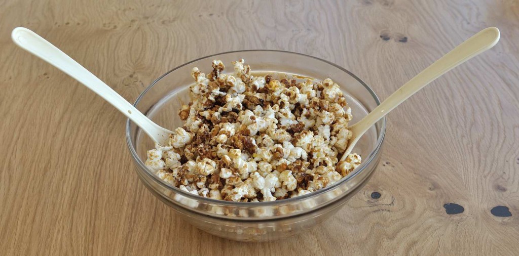 Vegan salted caramel popcorn