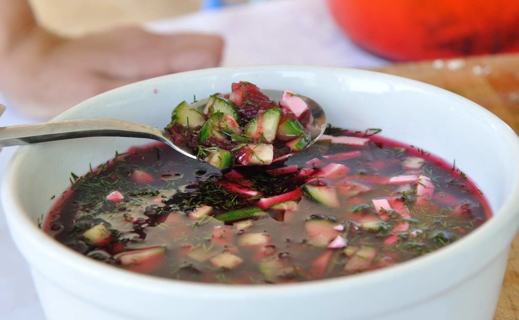 Chilled Vegan Beet Soup (Svekolnik)