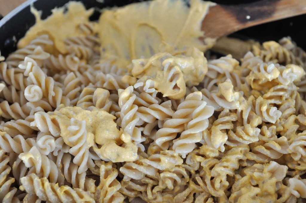 Creamy Vegan Cashew Pumpkin Pasta