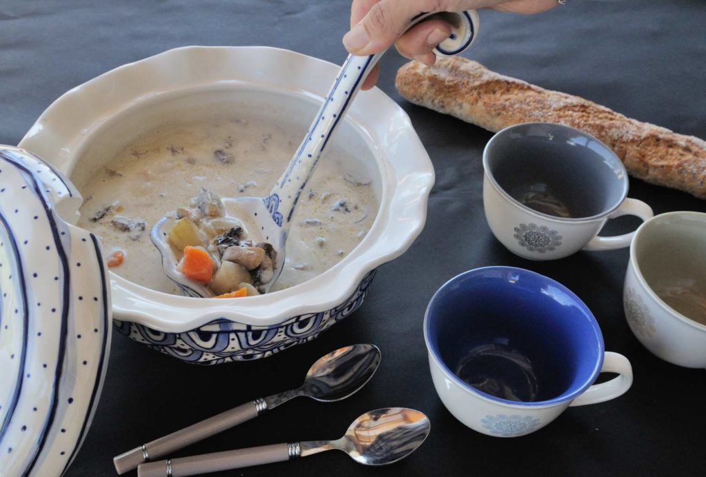 Jerusalem Artichoke And Mushrooms Soup (Vegan)