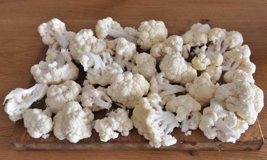 Sweet And Spicy Cauliflower "Wings"