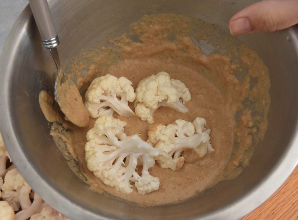 Sweet And Spicy Cauliflower "Wings"