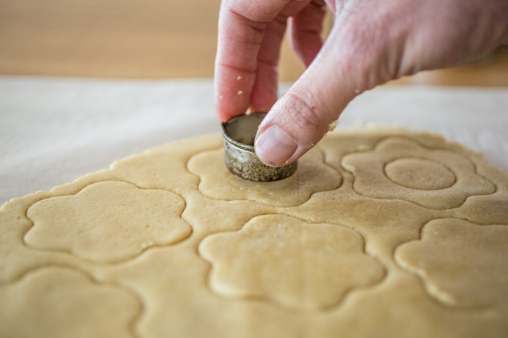 Vegan (Gluten Free) Linzer Cookies