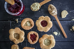 Vegan (Gluten Free) Linzer Cookies