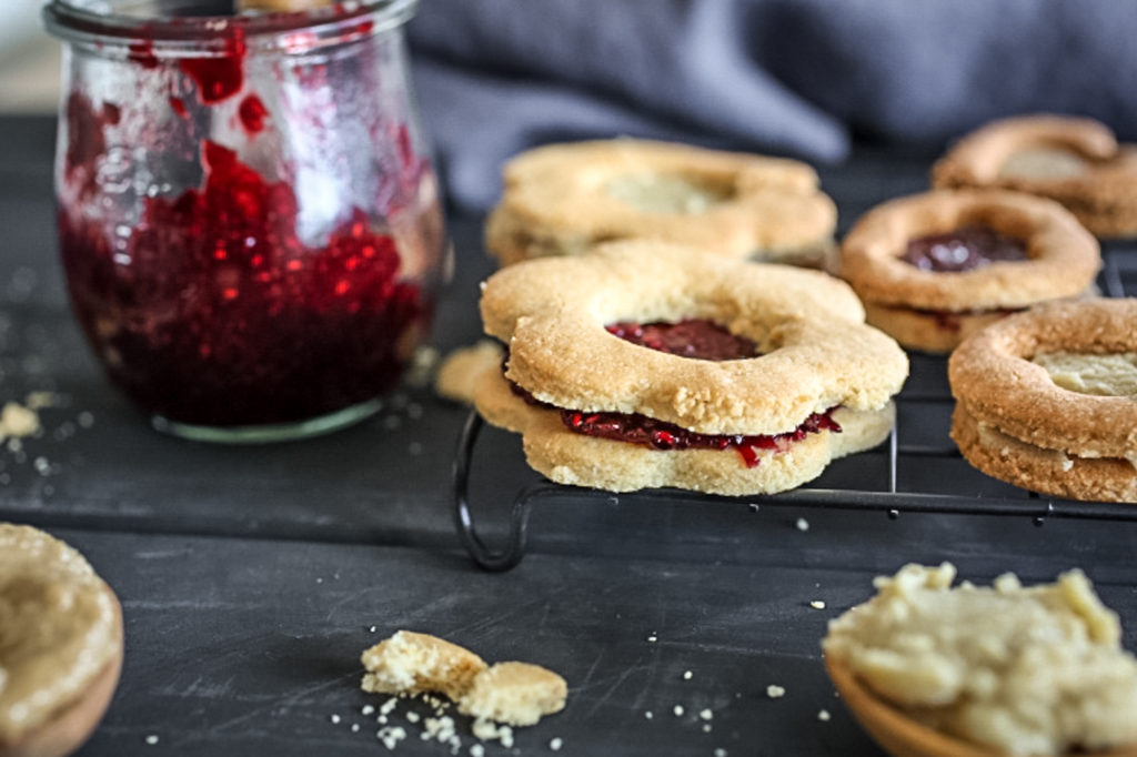 Vegan (Gluten Free) Linzer Cookies