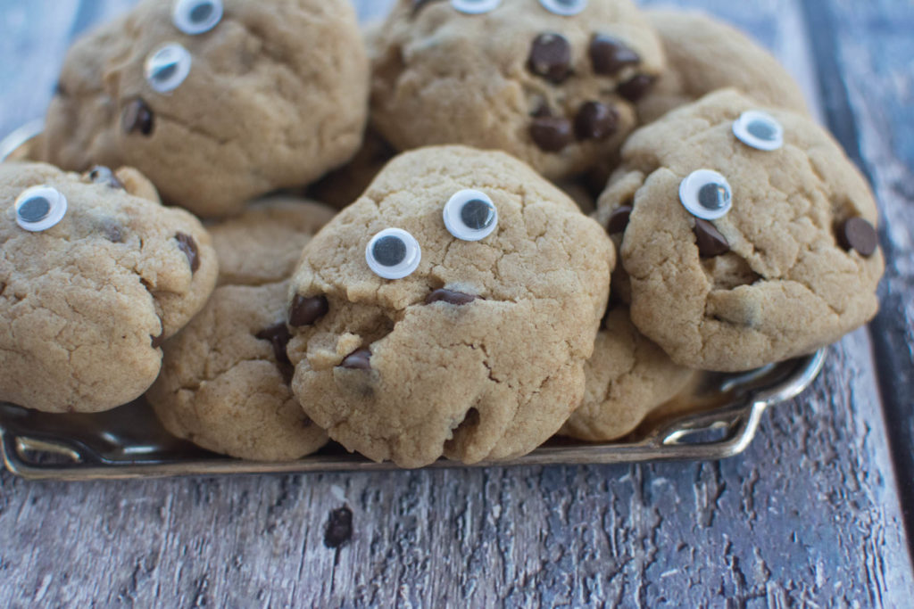 Vegan Chocolate Chip Cookies