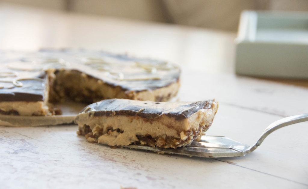 Vegan Espresso Cream Cheesecake