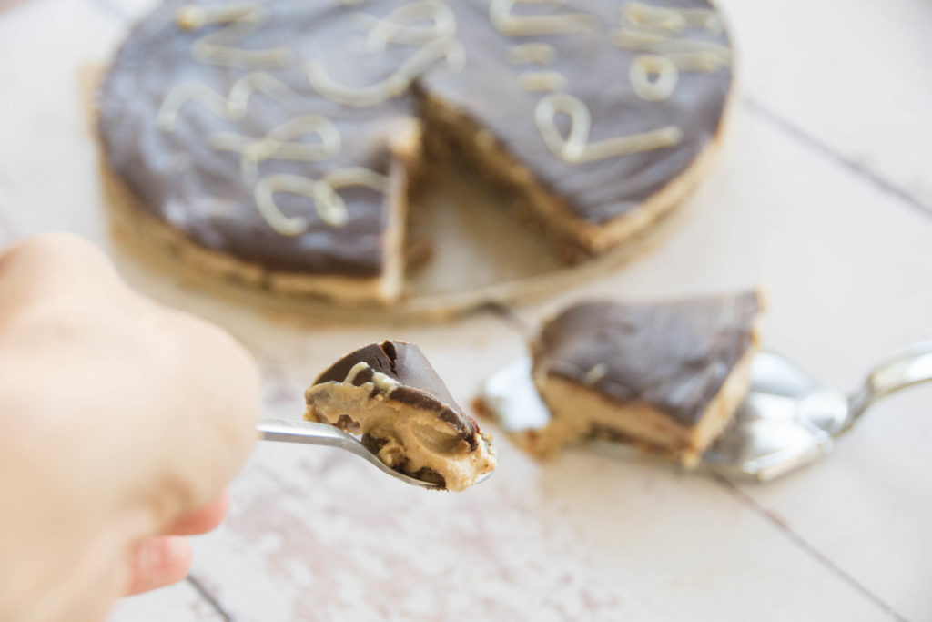 Vegan Espresso Cream Cheesecake