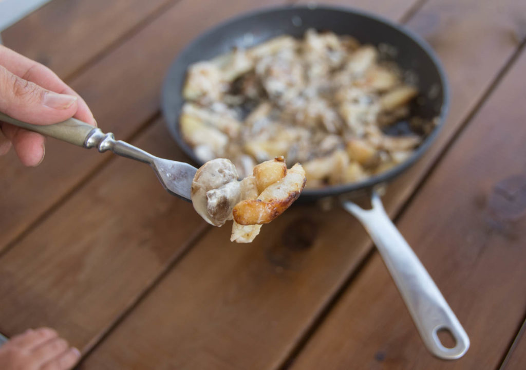 Pan Fried Potatoes With Mushrooms, Onions And Cashew Cream